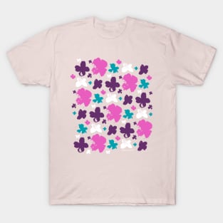 Floral pattern design - hand painted floral painting, flower illustration patterns T-Shirt